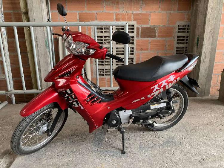 vendo moto suzuki best