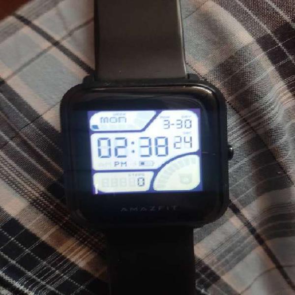 Se Vende Reloj Amazfit Original Con Cargador. Muy Bien