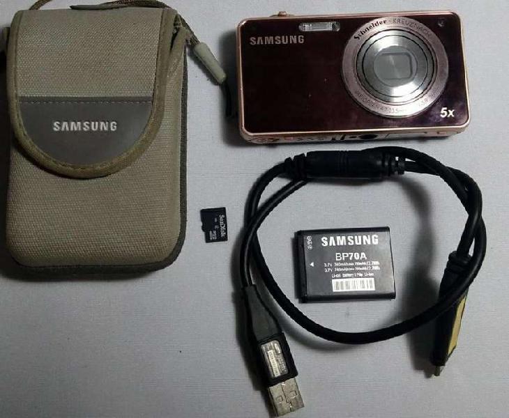 CAMARA SAMSUNG S700 DOBLE PANTALLA Y TACTIL. 175.0000.oo