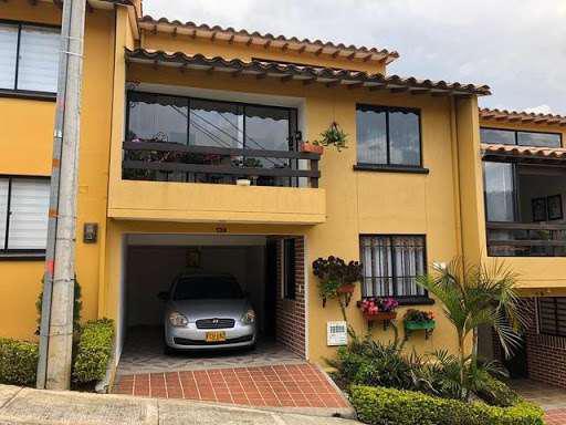 CASA EN VENTA EN CENTRO GUARNE GUARNE SimiCRM62212488