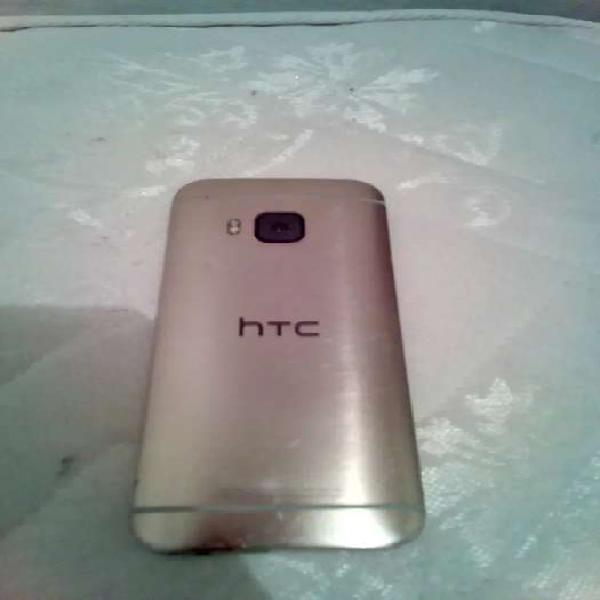 Celular HTC M9 (para reparar o repuesto)
