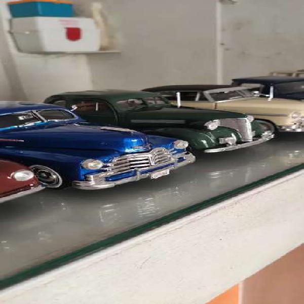 Colección de Autos y Motos