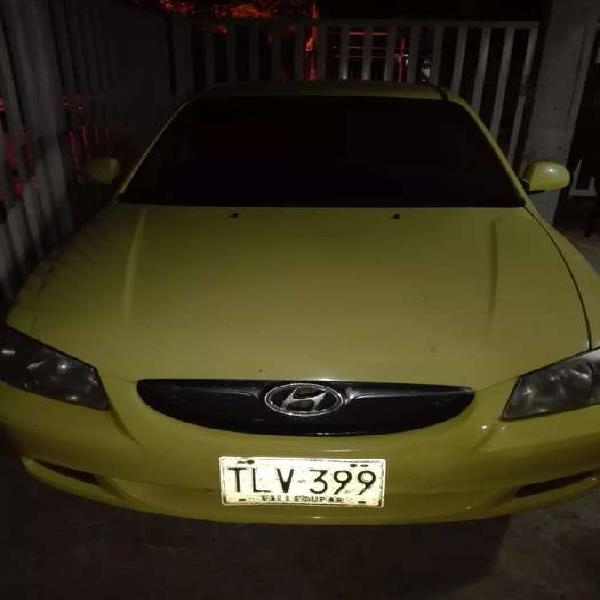 Hyundai modelo 2o15 5 años de uso sedan