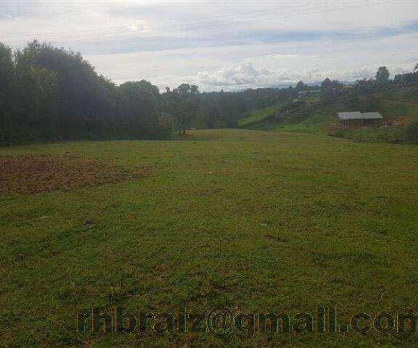 LOTE ESPECTACULAR CON VISTA (Sector aeropuerto jose maria