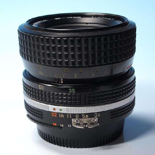 Lente Nikon 35 /70 mm Manual Usado