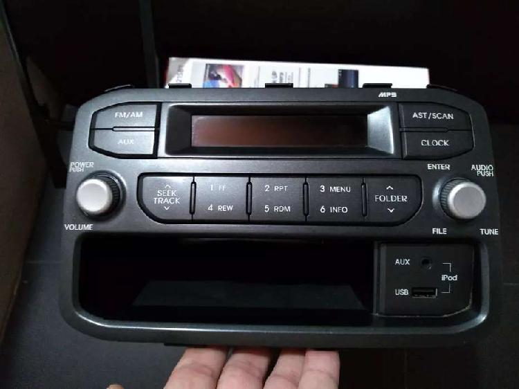 Radio original Kia picanto 2013 con consola
