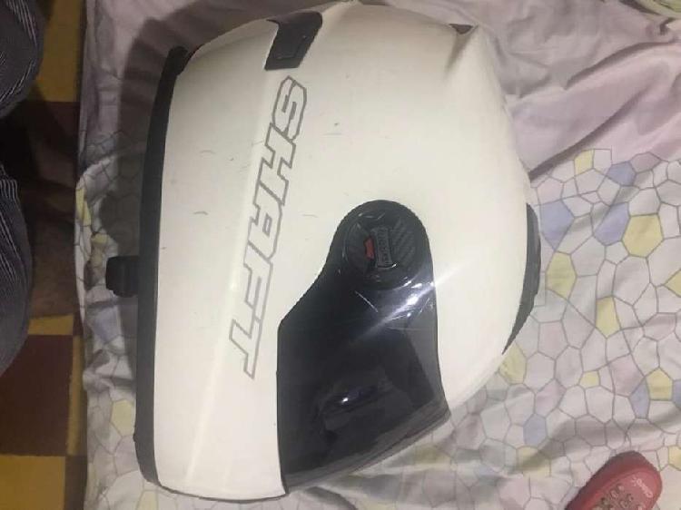 Vendo Casco Shaft e impermeable.