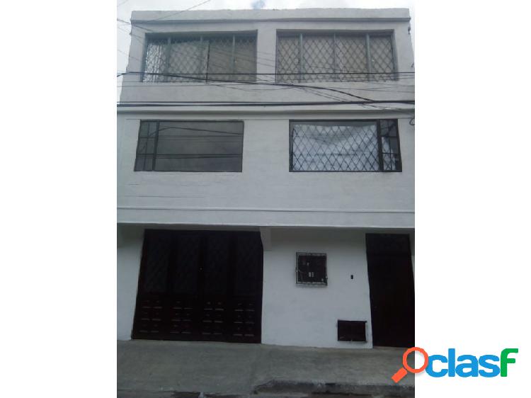 ARRIENDO LOCALES EN ZONA INDUSTRIAL LAS FERIAS