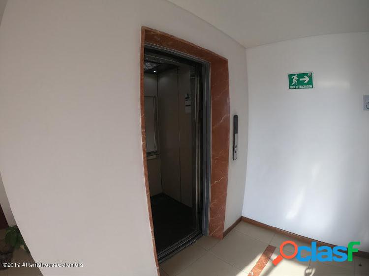 Apartamento en Arriendo Bogota EA Cod 20-19
