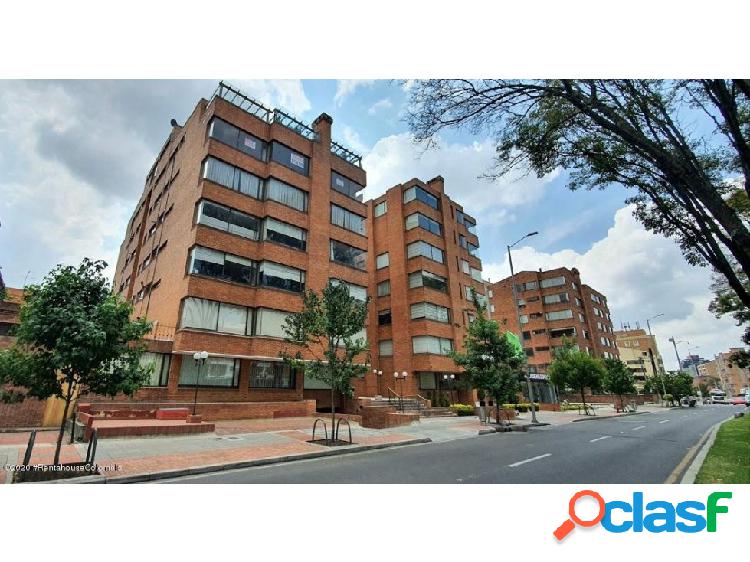 Apartamento en Chico(Bogota) RAH CO: 20-921