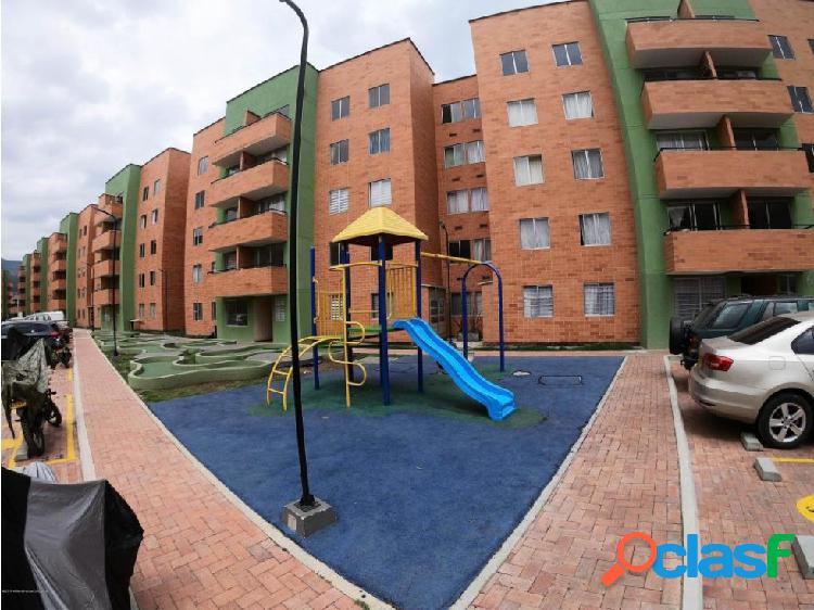 Apartamento en Julio Caro RAH CO: 20-675