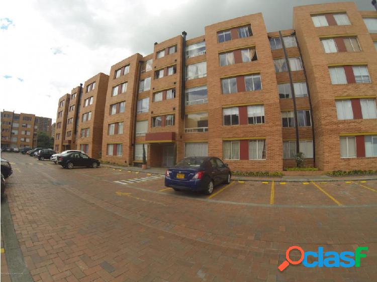 Apartamento en Mazuren(Bogota) RAH CO: 20-645