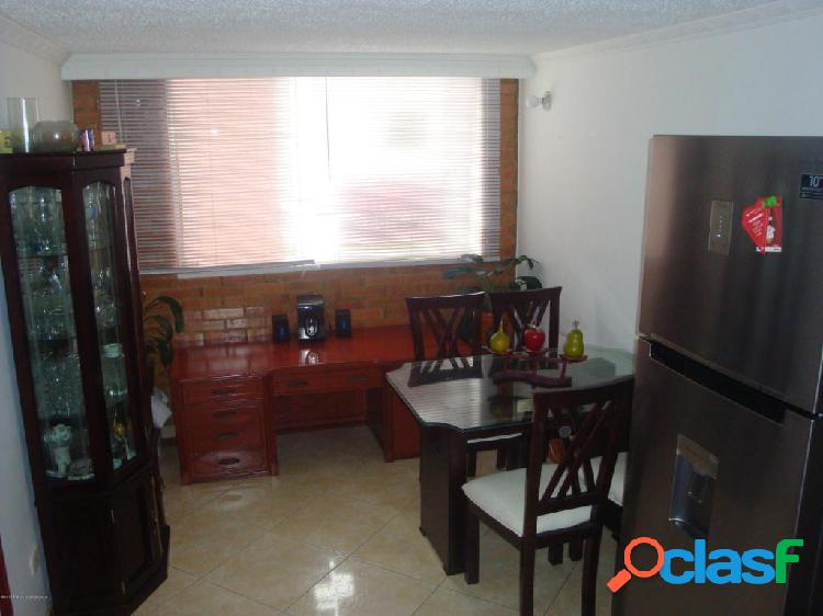 Apartamento en Venta Bogota EA Cd:20-310
