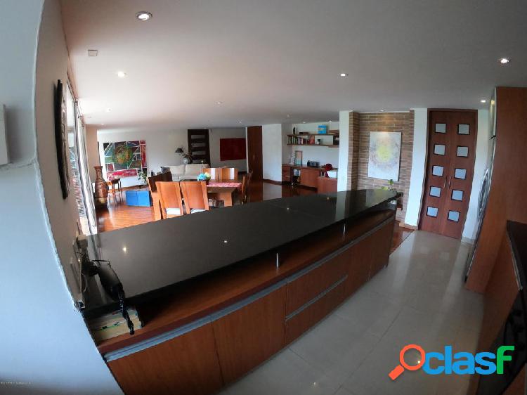 Apartamento en Venta Bosque de Pinos EA COD:20-785