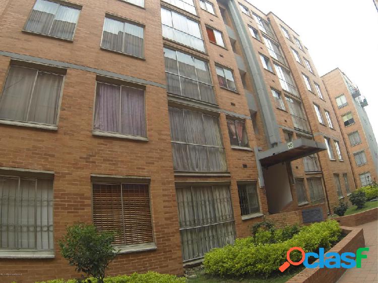 Apartamento en Venta Hayuelos EA COD:20-561