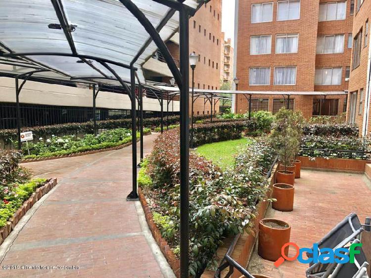Apartamento en Venta Mazuren(Bogota) EA Cod 20-510
