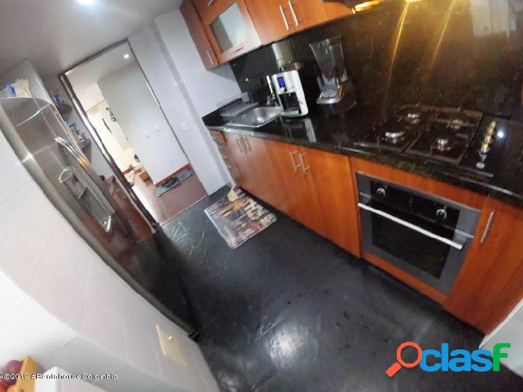 Apartamento en Venta Niza(Bogota) EA Cd:20-115