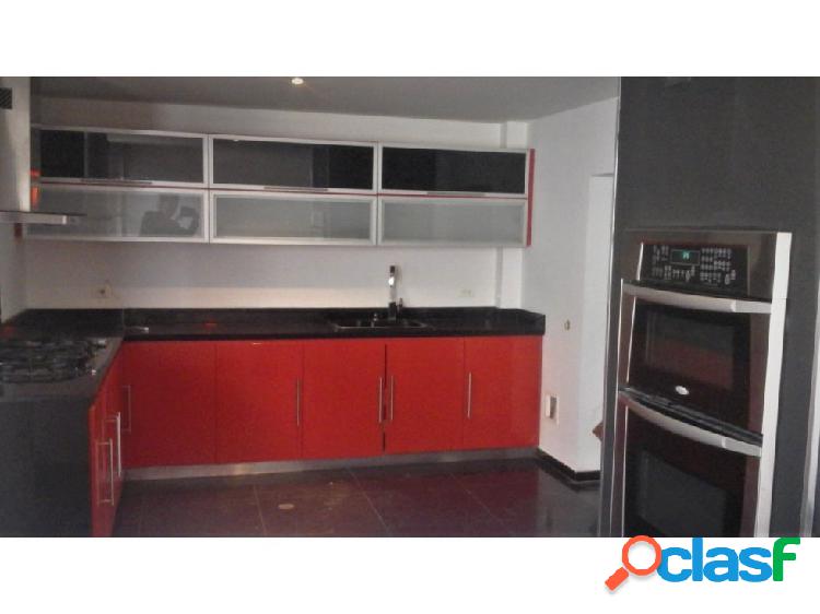 CASA EN ARRIENDO EN CHIA