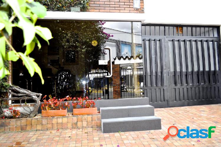 Casa en Venta Los Andes(Bogota)EA Cod:20-988