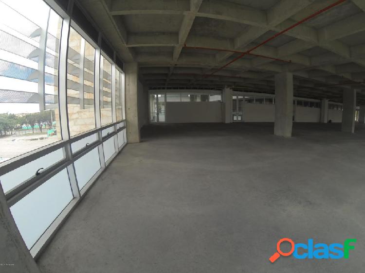 Comercial en Arriendo Zona FrancaEA Cod:20-838