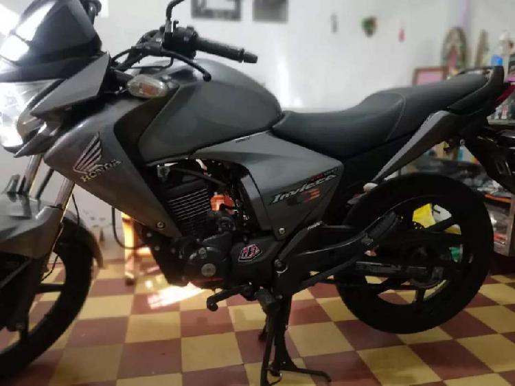 Moto honda invicta 150 modelo 2012