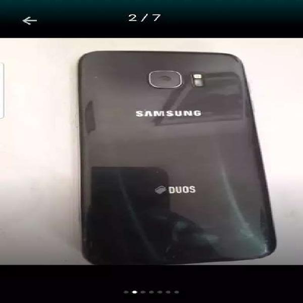 Samsung galaxy s7. usado . 4/10