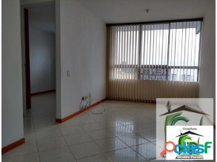 ARRIENDO APARTAMENTO EN POBLADO-LOMA DEL INDIO