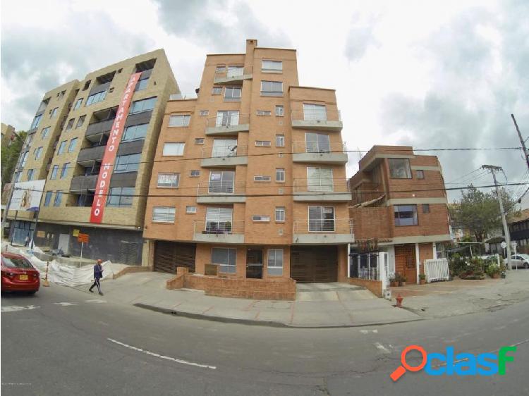 Apartamento en Nueva Autopista RAH CO: 20-681