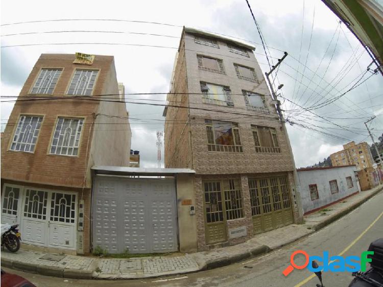 Casa en Suba Salitre(Bogota) RAH CO: 20-878