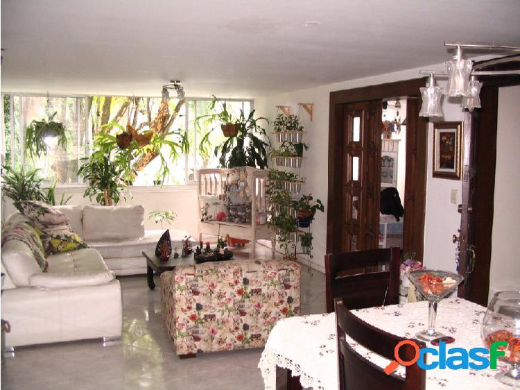 Apartamento en venta ubicado en la Aguacatala