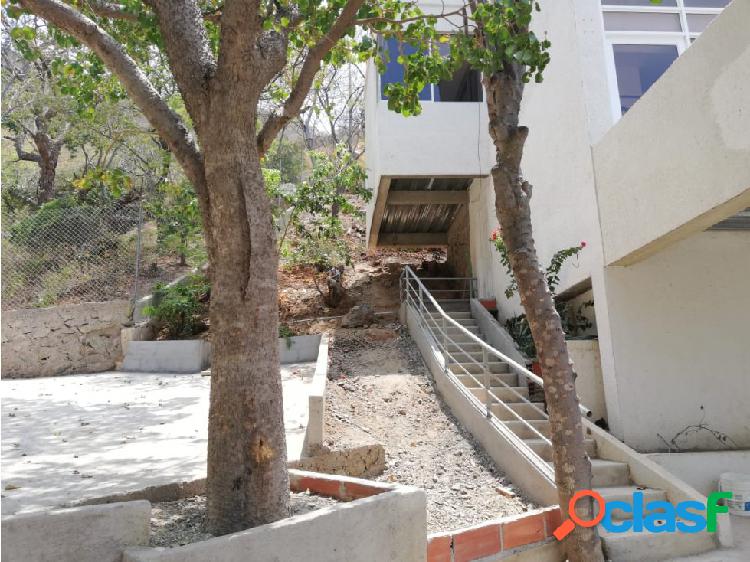 Vendo Casa en Santa Marta via Taganga