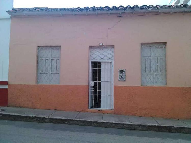 VENTA CASA ANTONIA SANTOS