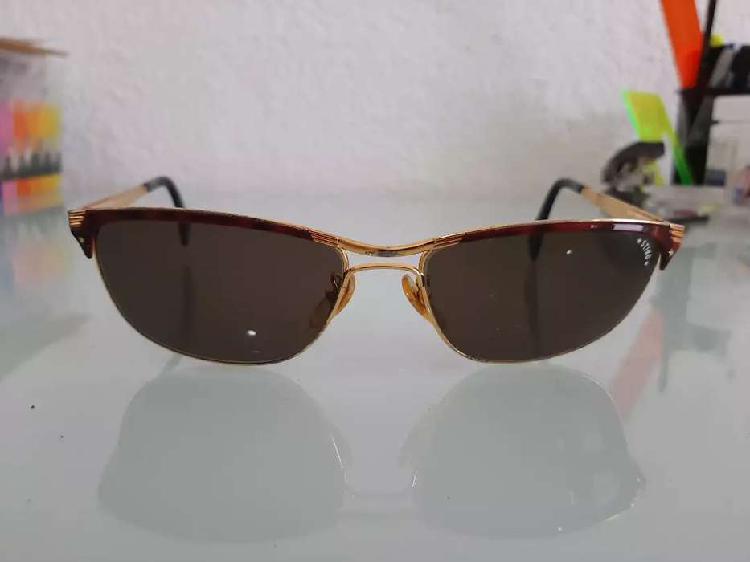 Vendo Gafas USADAS de Sol Marca Sting Modelo 4101 Made in