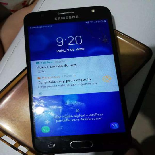 Vendo Galaxy J5 prime, detalle en la pantalla.