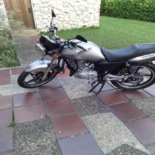 Vendo gs 125 excelentes condiciones