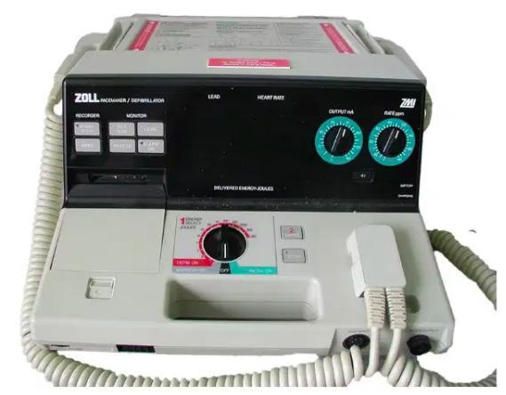 Desfibrilador ZOLL PD1200