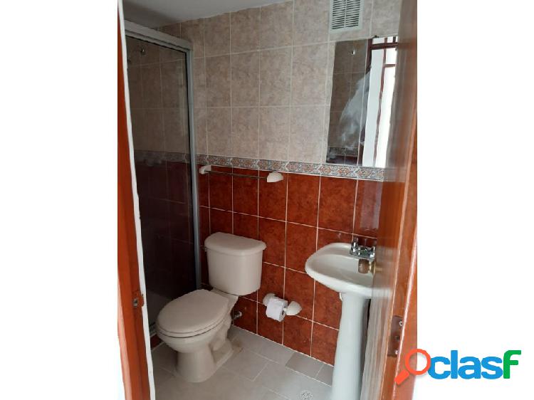 SE VENDE APARTAMENTO EN GRATAMIRA