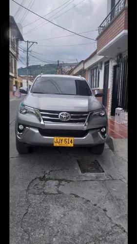 Toyota Fortuner Sw4 At Gasolina