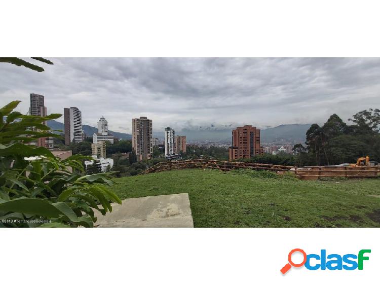 Apartamento en Medellin RAH CO: 20-508