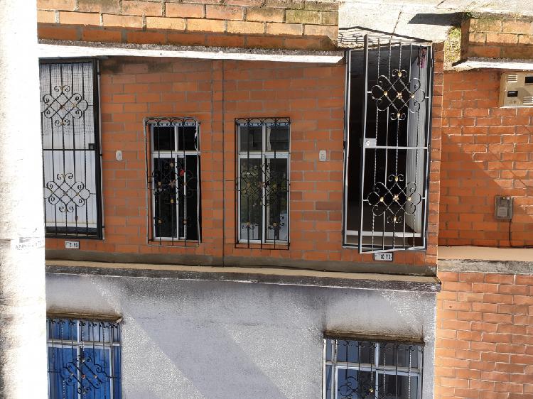 HERMOSA CASA A LA VENTA - OPORTUNIDAD DE NEGOCIO