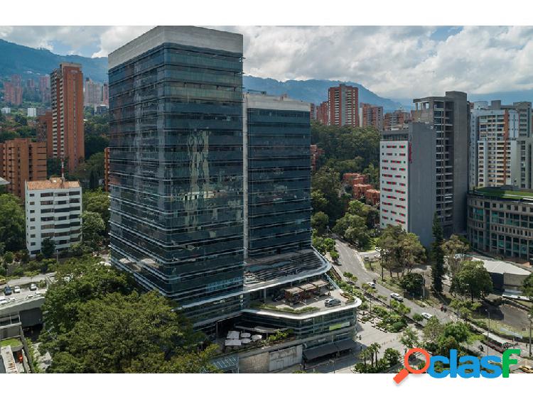 Venta de Oficina en Milla de Oro - Medellín