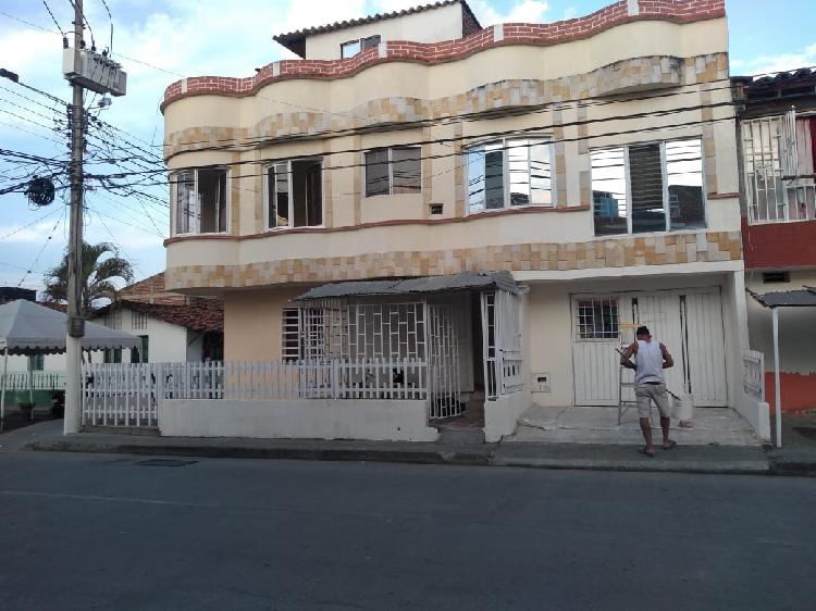 vendo casa en Bosques de Maracaibo