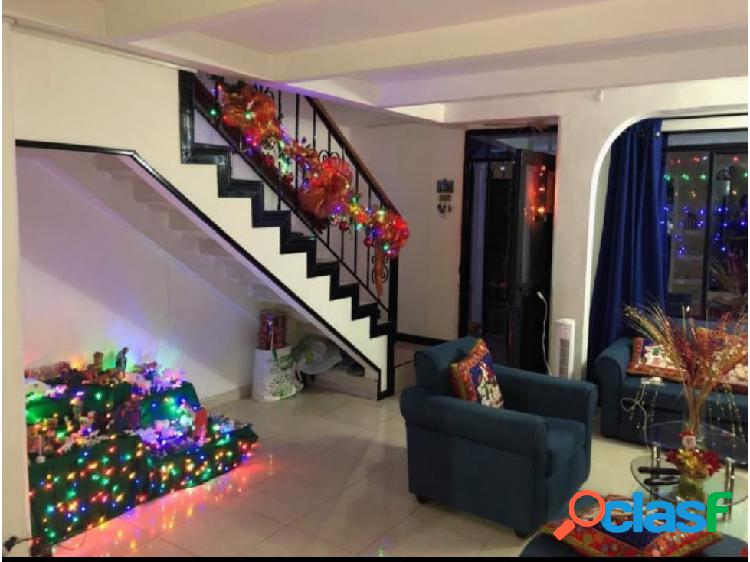CASA VILLA DEL PRADO (K.G)