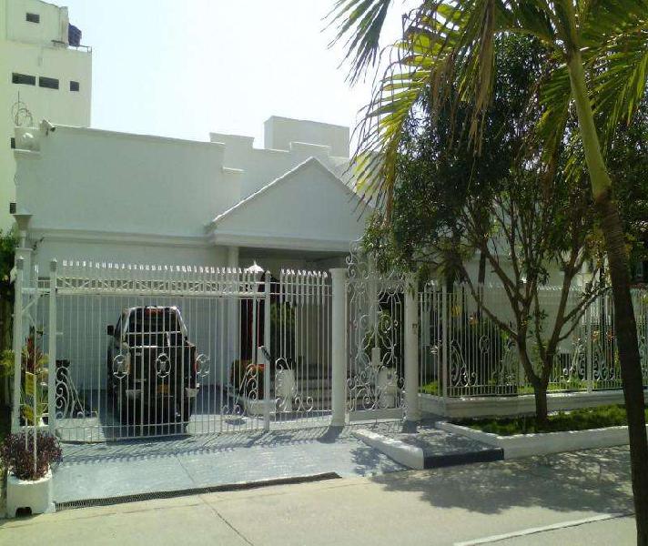 Casa En Arriendo/venta En Barranquilla Riomar CodVBINU17510