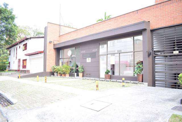 Local comercial en Arriendo en Conquistadores