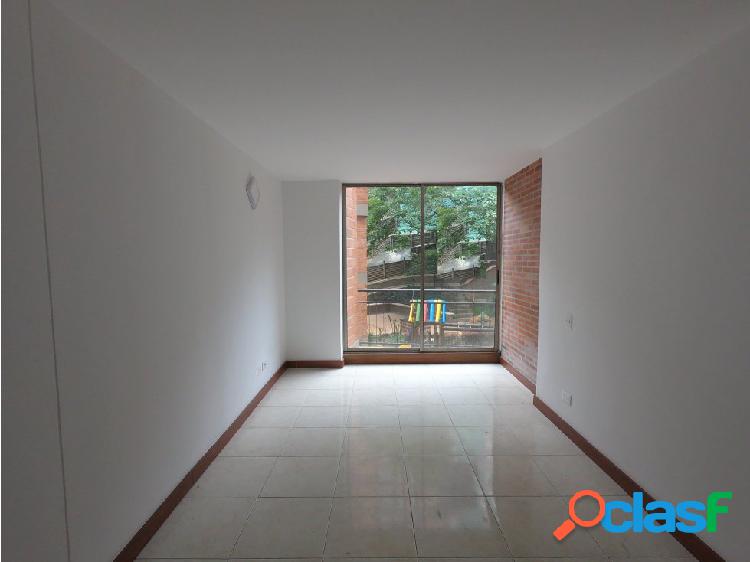 SE ARRIENDA APARTAMENTO EN CASTROPOL, POBLADO