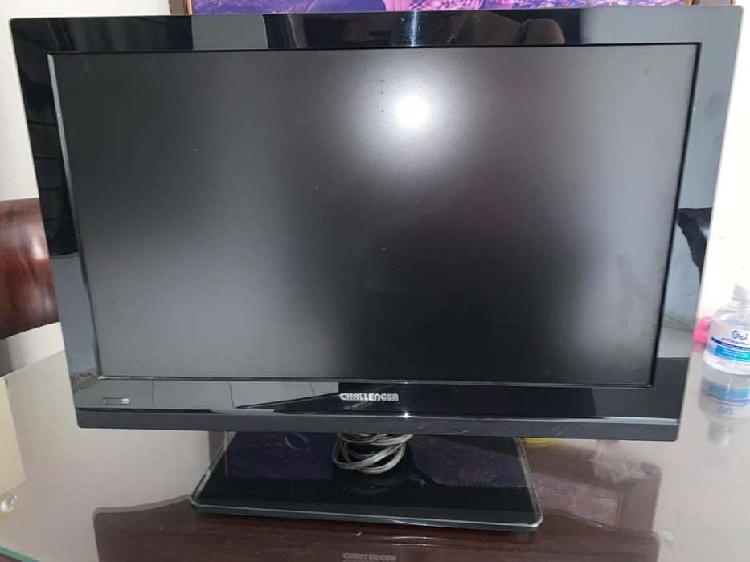 TV CHALLENGER LED 28”