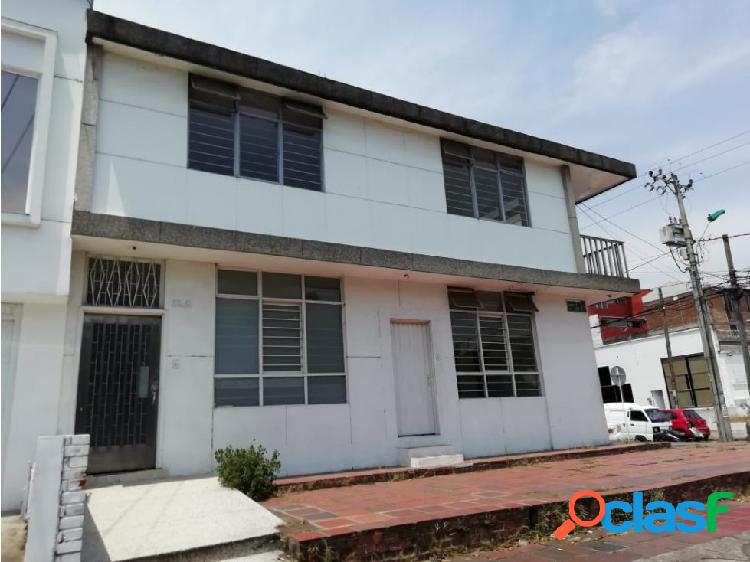 ALQUILO CASA PRIMER PISO IDEAL PARA NEGOCIO