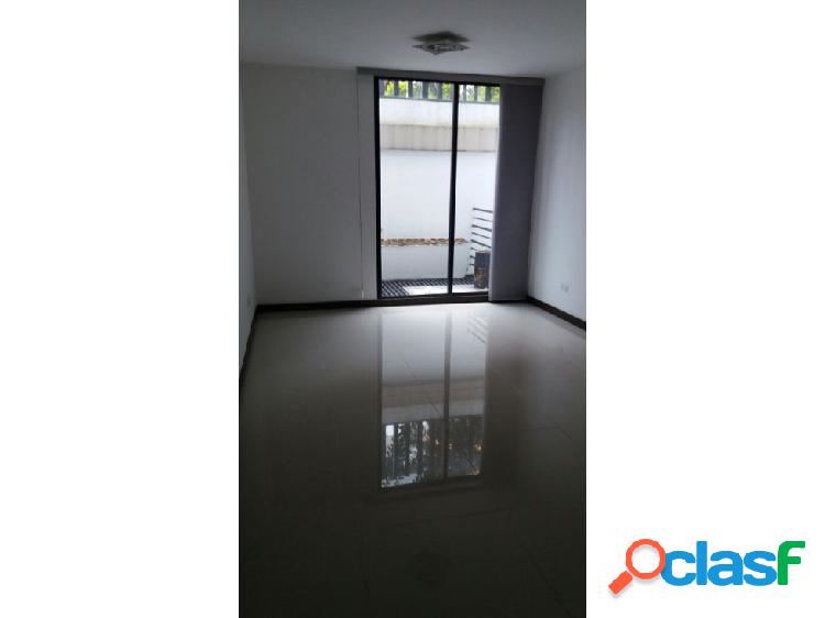 APARTAMENTO CONJUNTO CERRADO AL NORTE