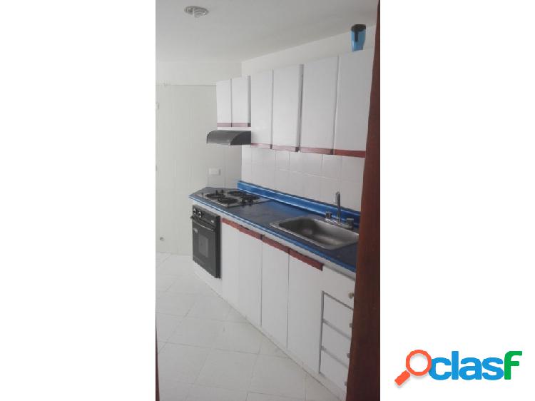 APARTAMENTO EN EL EDI. ALTOS DEL BOSQUE